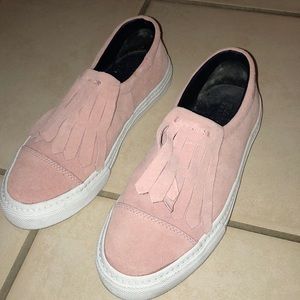 Zara rose color shoes